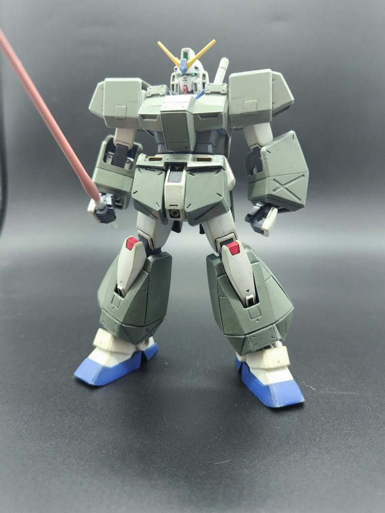 チョバムアーマー姿。ビームサーベルもクリアパーツが無い。時代を感じます。