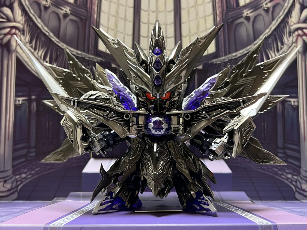 開いた内部もプラパイプでちょっとだけディテールアップ。