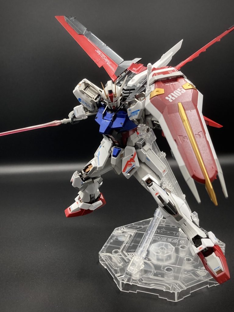 エールストライクガンダムストライクにはやっぱりエールストライカーですよね白装甲ほぼ無塗装でも十分かっこいいですね