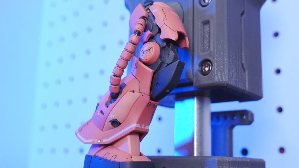 3Dプリンターで自作のスライドギミック可動テスト装置を使って動かしてみました。