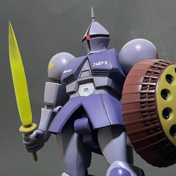 旧キット1/144ギャン