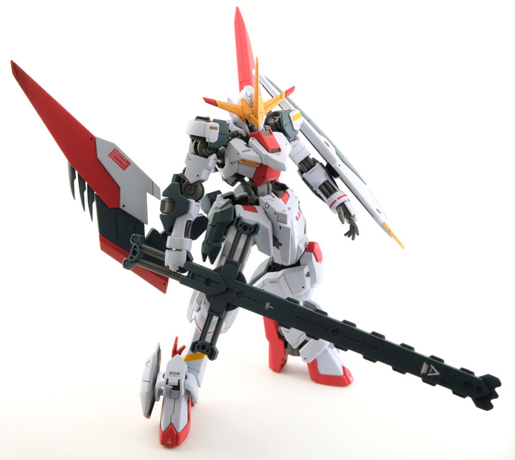 ガンダム端白星 第２形態–4枚目/制作者：イタミテック