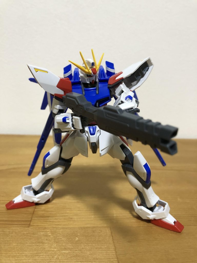 豊富な武器やいろんな形態に変えられるビルドブースター、遊んでて楽しいですね。