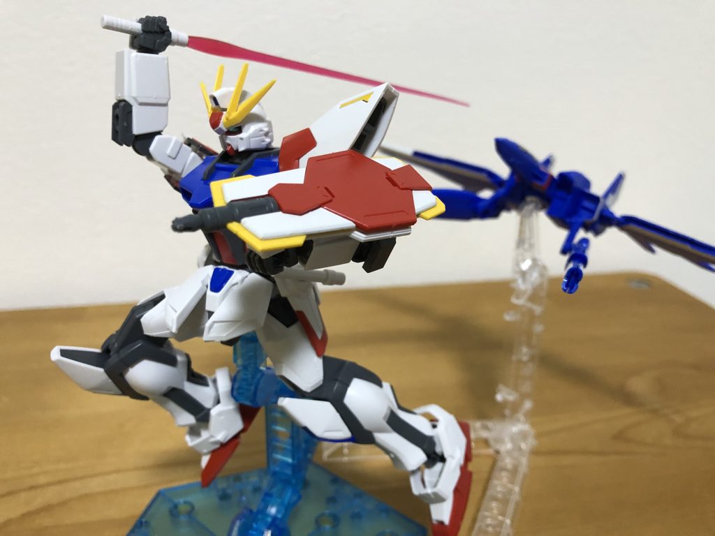 ビルドブースターとの2ショット。