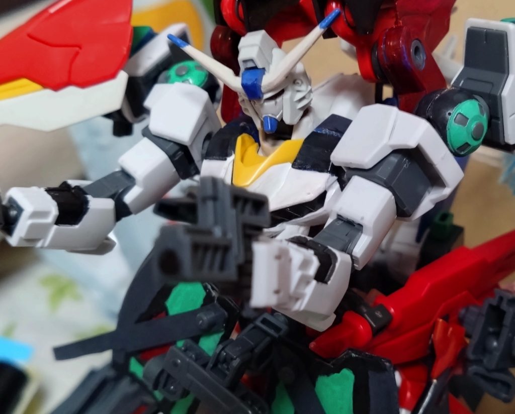 『ピストルガン』×2多種装備ハンドガンに搭載されている銃。連射性は高いが、威力はそこまで高くない。