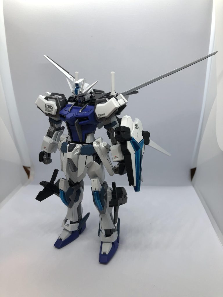 エールストライカー形態