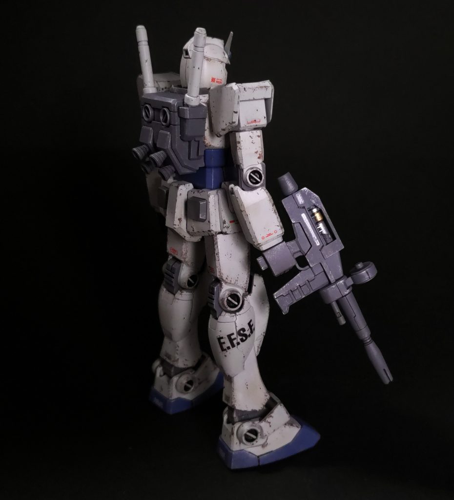 ビームライフルの握り方を処理するか悩みましたが、エコプラ感を残したかったのでそのままにしてます。