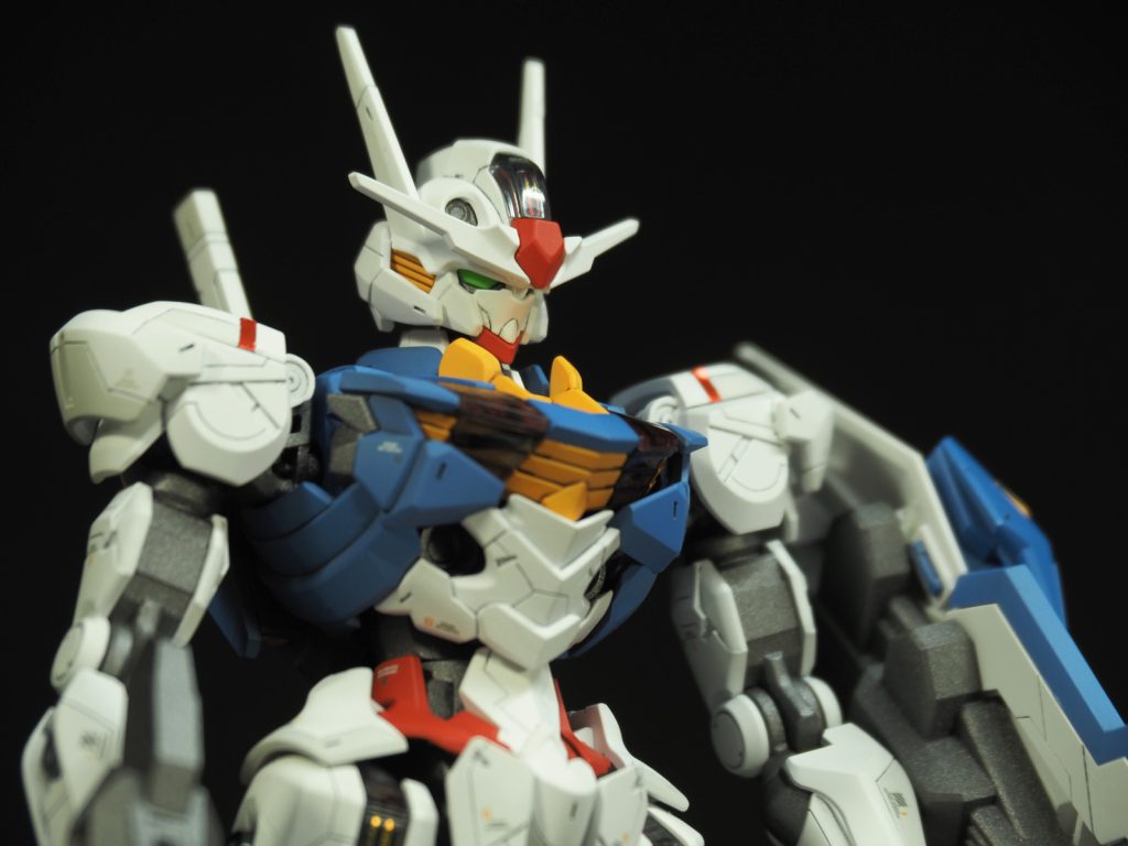 スジボリも結構追加したつもりなんですが、完成してみるとあまり目立たず。まあ、これもありか。