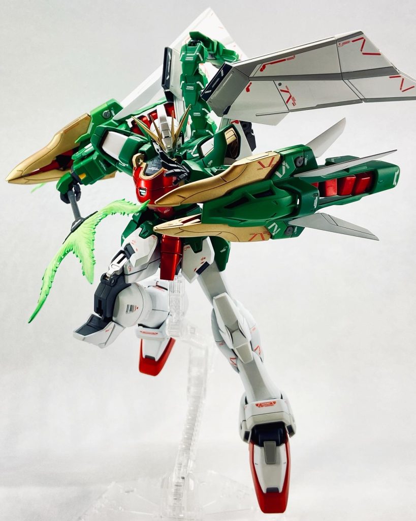 TV版からew版への移行で失われた要素を取り戻した感のあるアルトロンガンダム。良い装備ですね!