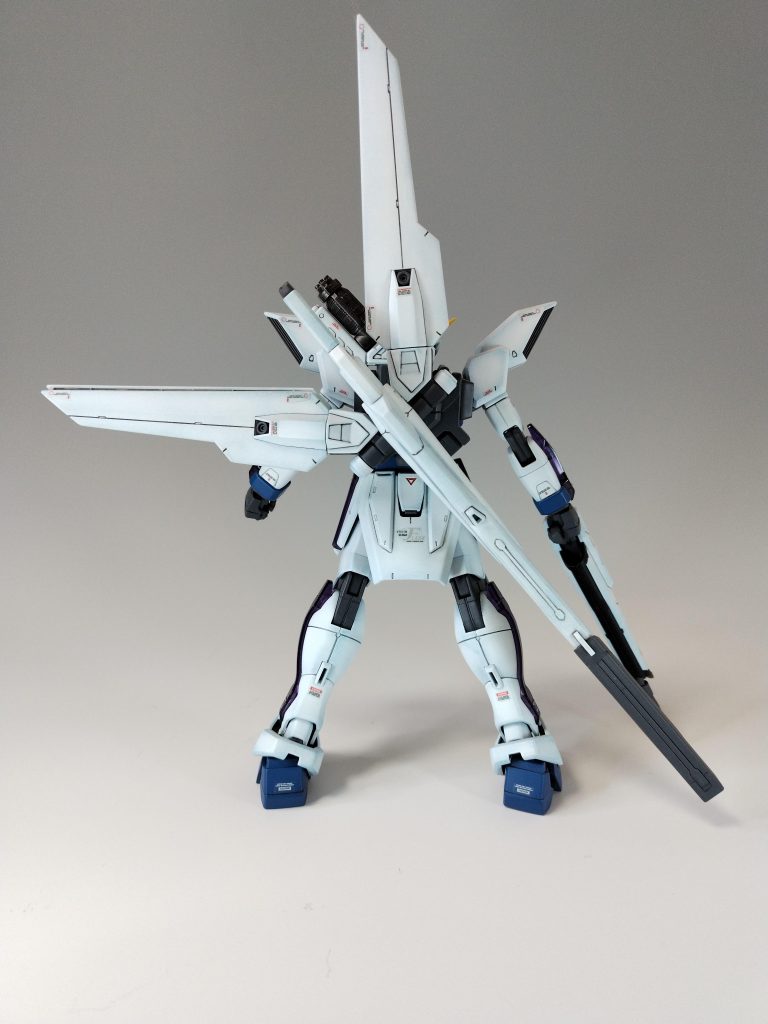 あまり背面は撮影しないのですが、今回は初めて撮影しました。