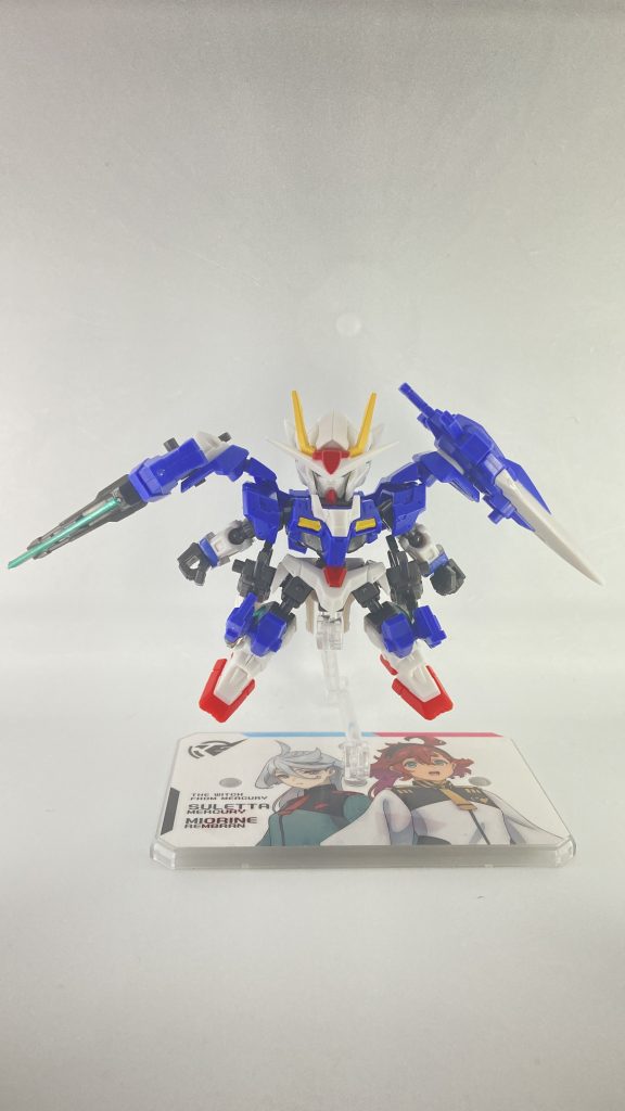 最後に正面から。こちらは改造前の写真ですが腕が干渉してほとんど動きません。