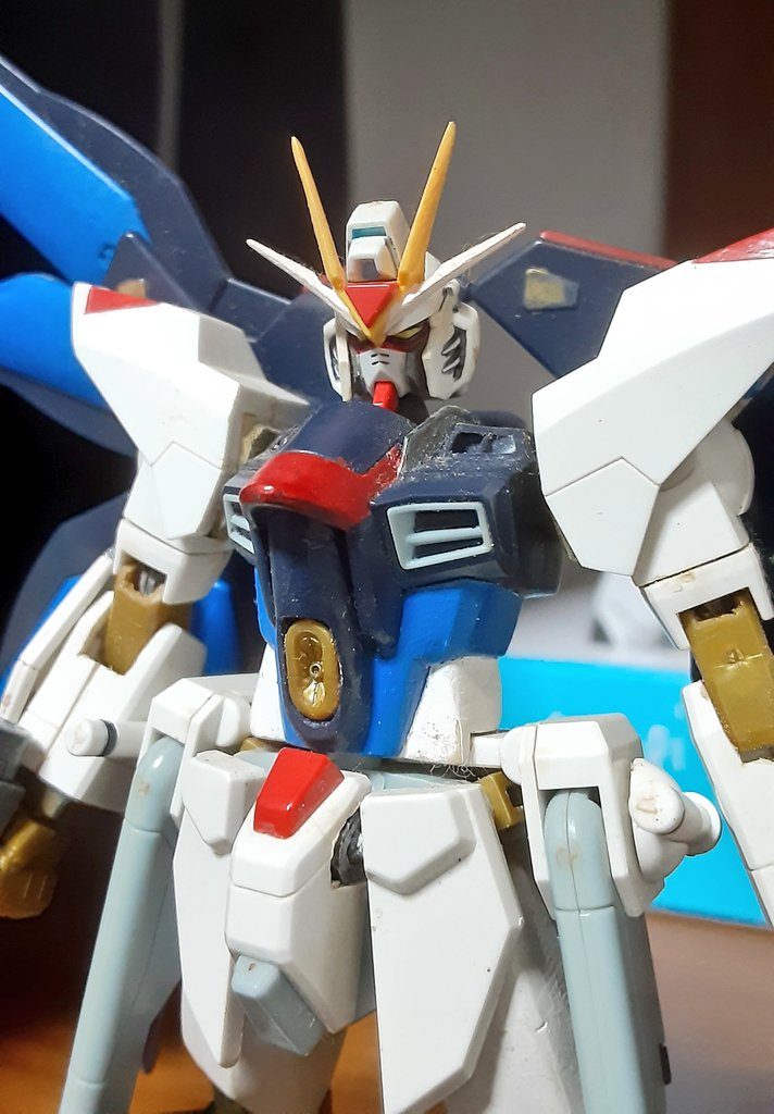 顔アップ。昔の物なので少しホコリが…すいません。