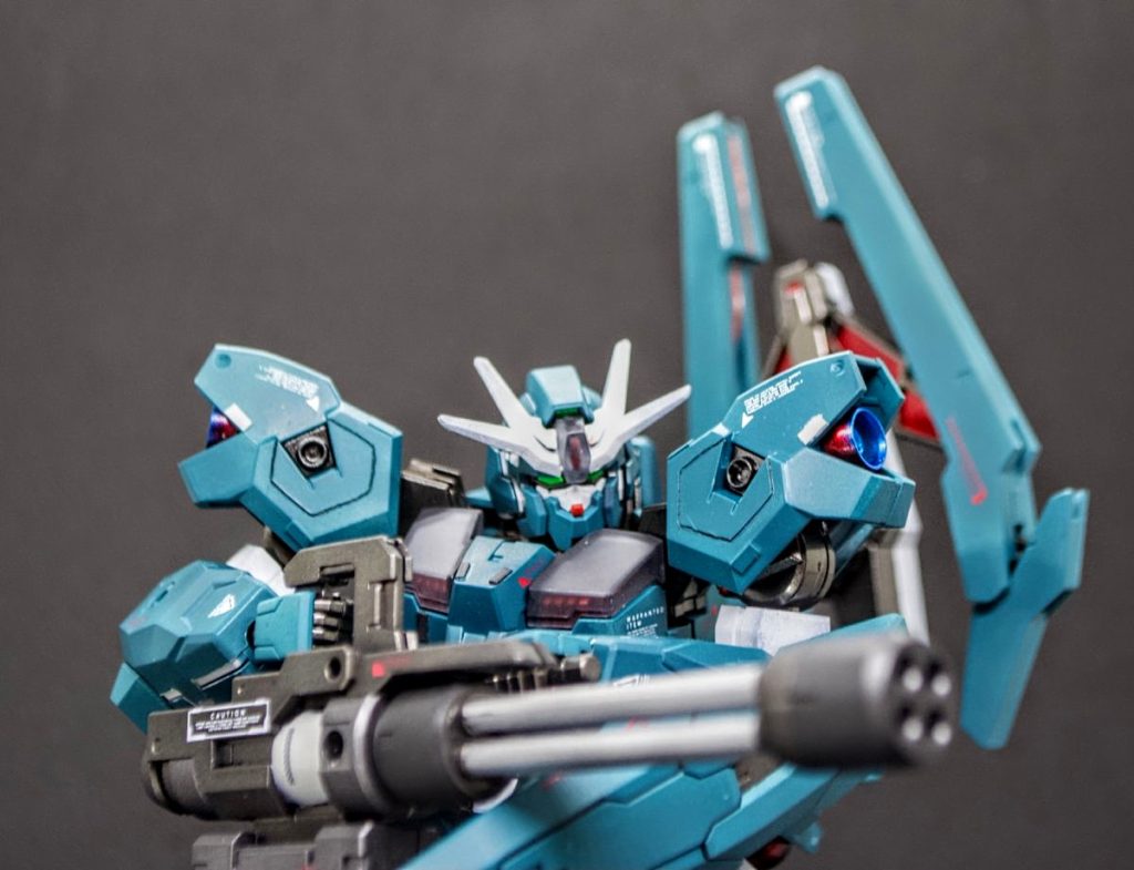 ガトリングを持たせました塗り分け頑張った分しっかりかっこよくなって嬉しいです!!