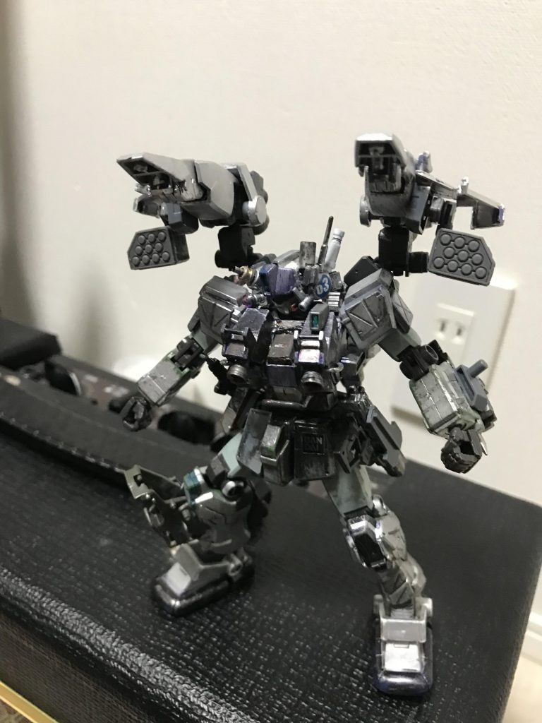 背部フレキシブルバインダーユニット(ミサイルポッド装備)