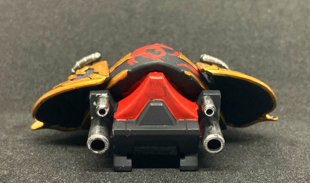 元ネタナイチンゲールはあの見た目ですんごい推進力で速さがある的なこといってたのでバイクのマフラーつけたらその元ネタに近づけるかなと思って