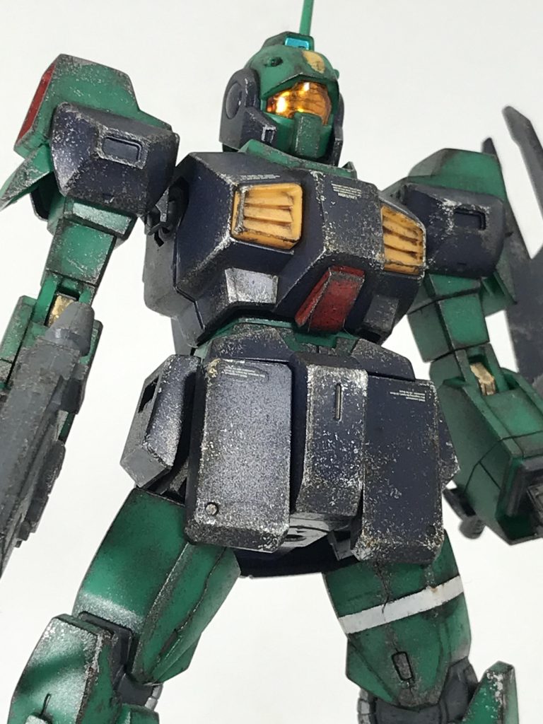 写真に対する考え方も…販売して購入されたドールはもうお客様のものだから、オークションなどに出品する写真以外は残さないと言うポリシーを持っているご様子…私ならもし私が作ったガンプラを売るとしても、写真は残すだろうなぁ…まぁ売らないし売れませんがwww