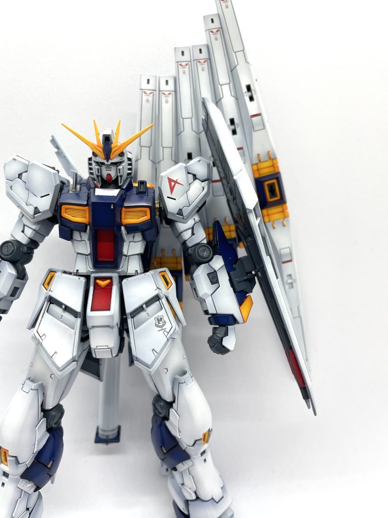 来年は福岡版RG νガンダムを作って並べて飾りたいなと思います。