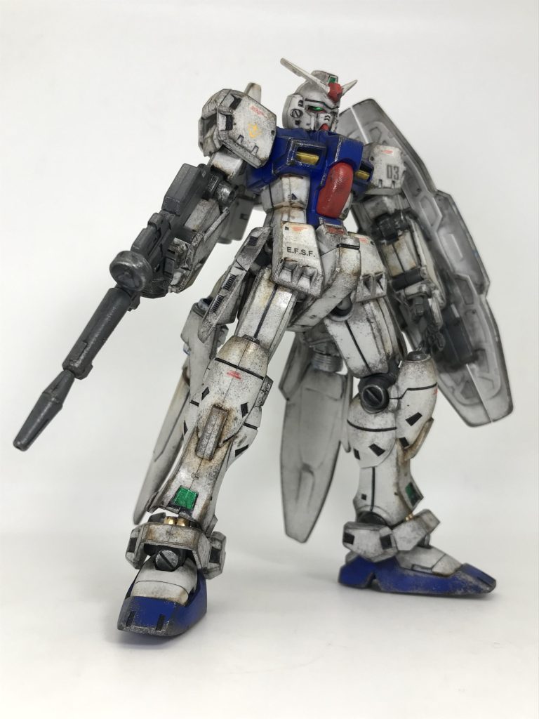 ウェザリングでどこまでスネの合わせ目を消さずに誤魔化せるか…チャレンジしてみましたが…流石に無理でした🙄(笑)いや…汚さに目がいくので、合わせ目には目がいかなくなって誤魔化せてる?