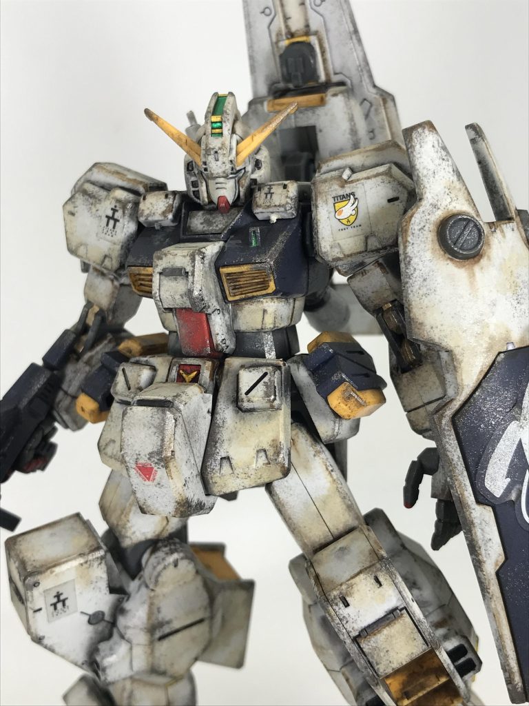 私、替え歌を作るときは、YouTubeでその曲を何度も聞きながら…ニヤニヤしながら替え歌を作ってます←替え歌よりガンプラ作れよ…