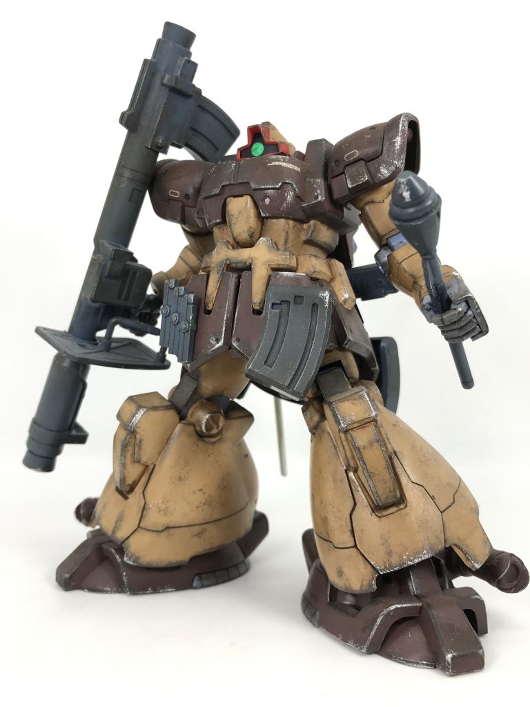 ここからは手直し前の状態ですが…あまり変わってないですね🙄モノアイはいつもの百均デコシールをヤスったのを使用してます無色のデコシールはヤスたあとに、好みの水性クリアカラーでちょちょいと塗ってあげると良い感じになりますぜ👍