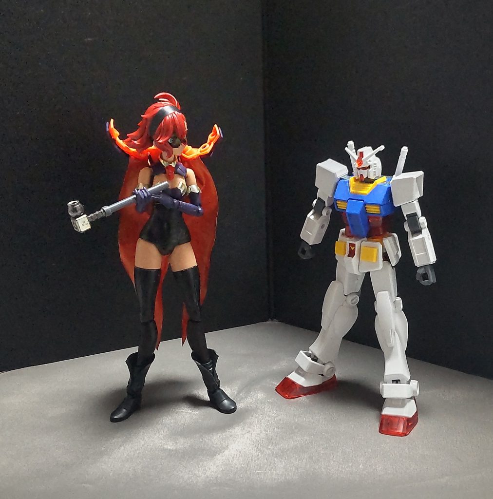 ここが宇宙世紀0079の時代かぁ。テンション上がるなぁ〜。今回はアフr……じゃなかった。アムロとかいう天パが作ったというハロを手に入れる事である。そもそもこの時代のハロはアムロが作った物なので、これは非常にレア物であるのは間違いないね!※初期設定での話。現在では市販品をアムロが改造したものという扱いである。