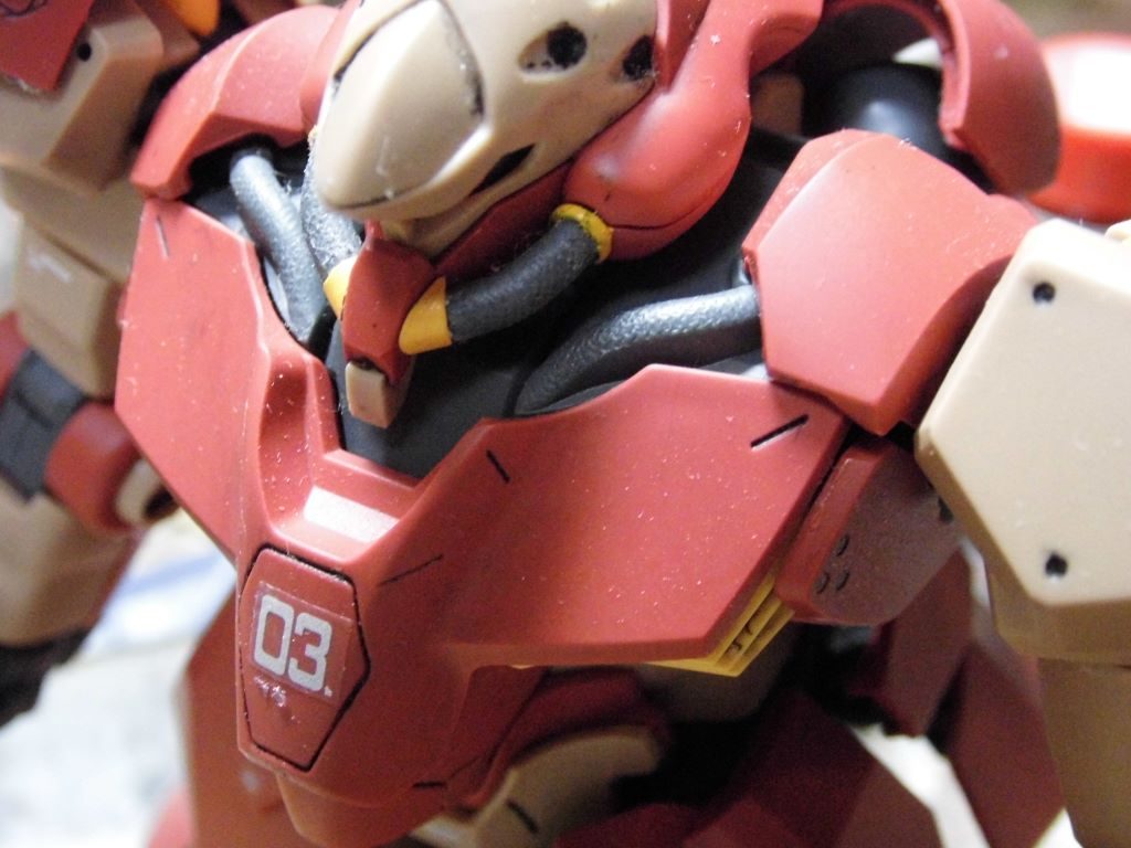 タミヤYZR-M1に付属してた網をタミヤセメント塗って押し付けて、メッシュ化してます。