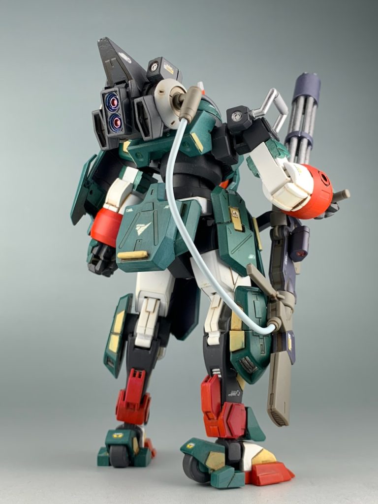 ガトリングも境界戦機のものを使用しています。でかくなって迫力が増しました。