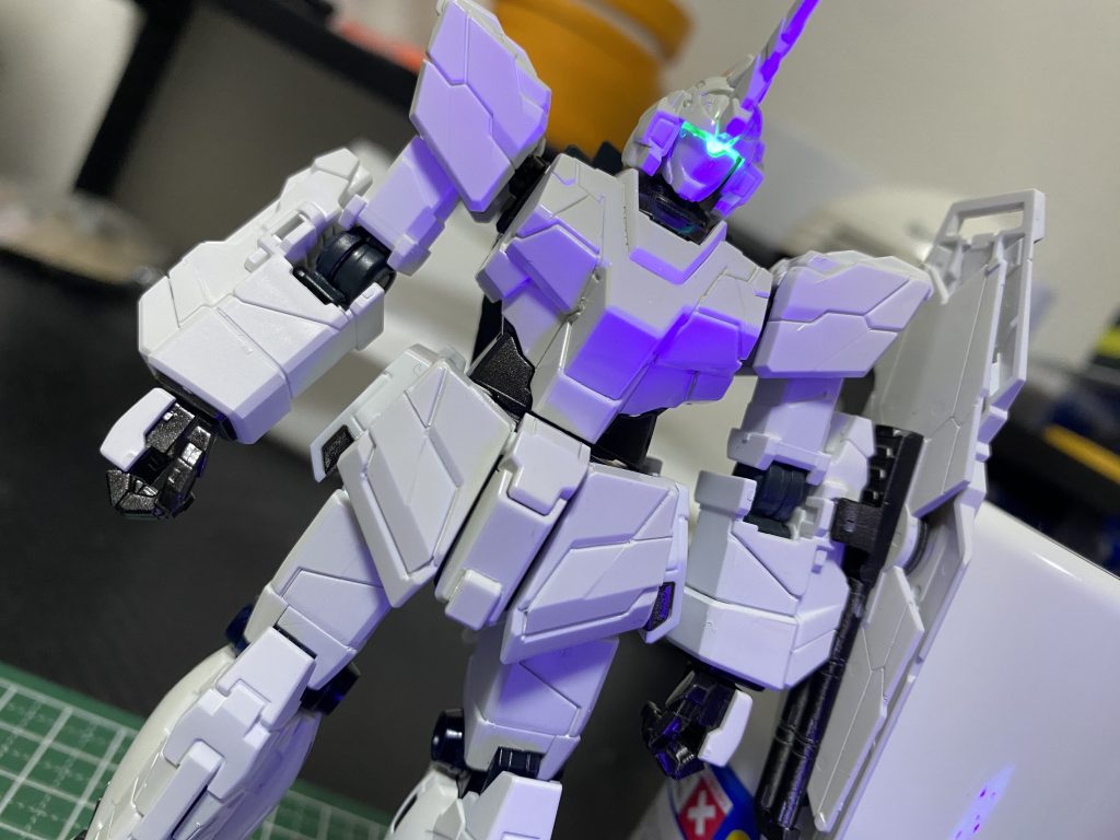 HG ユニコーンガンダム（ユニコーンモード）–3枚目/制作者：れもんおいる🍋