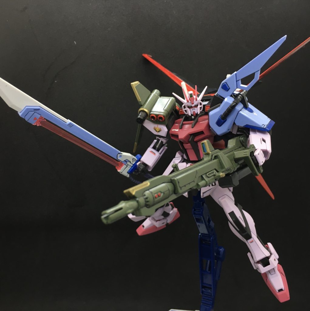 マルチプルアサルトストライカー装備で。ビルドメタバースのパーフェクトストライクフリーダムルージュも来年発売ですが、買えるかな...