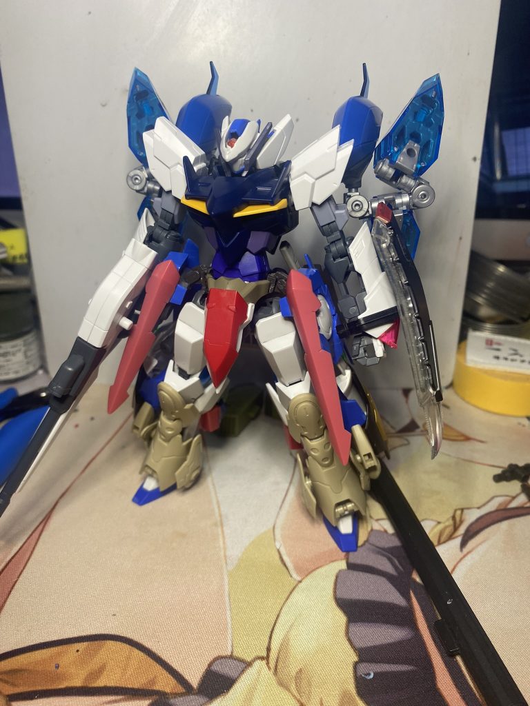 足の形はだいぶ自分のイメージしてるとこまで来ましたが全体的なラインと肩のラインが合わなかったため最終的にリヴランスヘブンの肩を使う事にしました