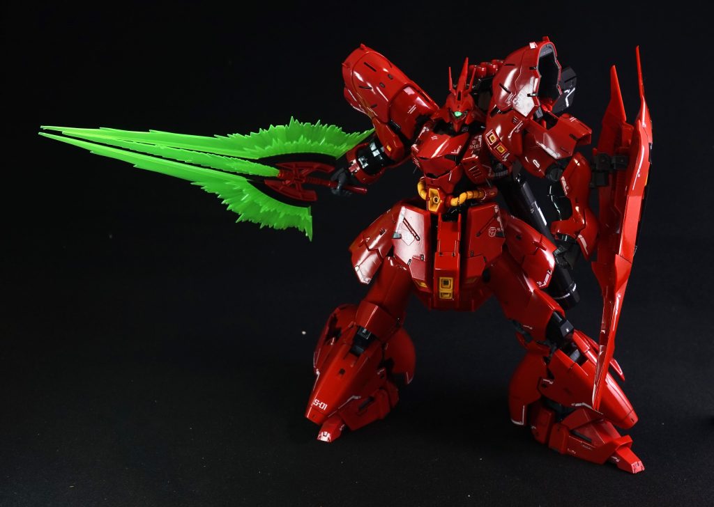 RG 1/144 サザビー–3枚目/制作者：しるばにあ