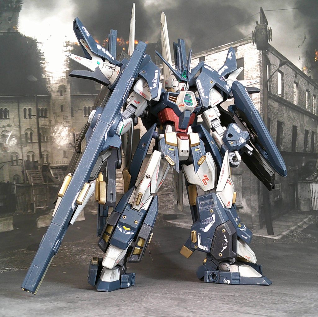 使用キットはトライエイジ、ダブルオースカイメビウスHWS、アストレイレッドフレーム、30mmエスポジット、AGEFX、バインダーガンなどですね。