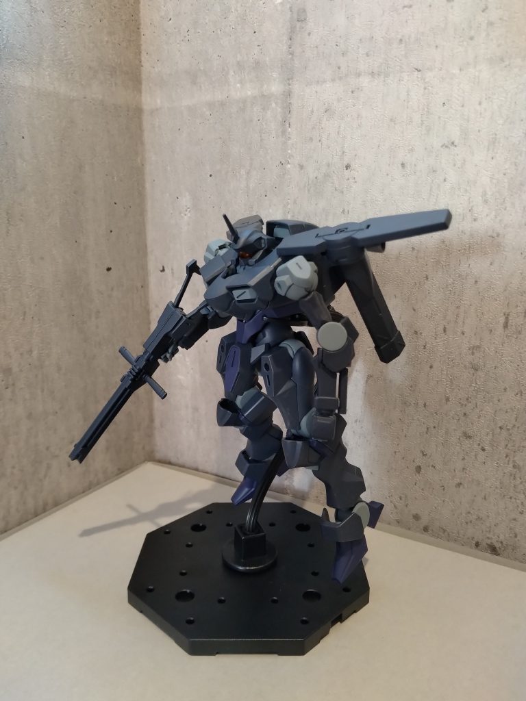 MS形態水性ホビーカラーのファラクトグレーで塗装後にトップコート(つや消し)を吹きました。