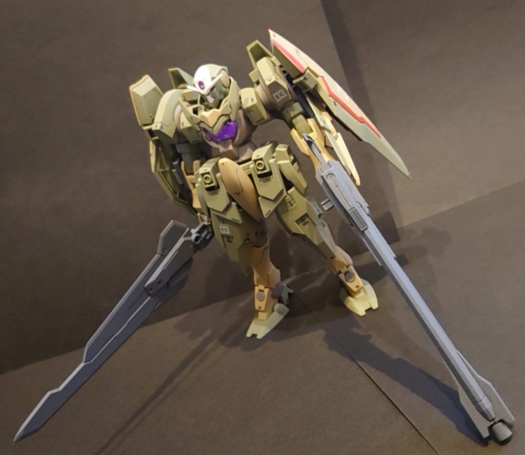 こいつは手抜き仕上げで、無塗装、水転写デカール、つや消しフィニッシュです。