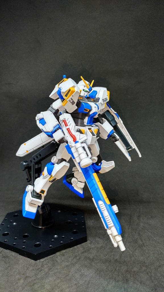 HGUC RX-78-4ガンダム4号機–4枚目/制作者：gaku-kancho