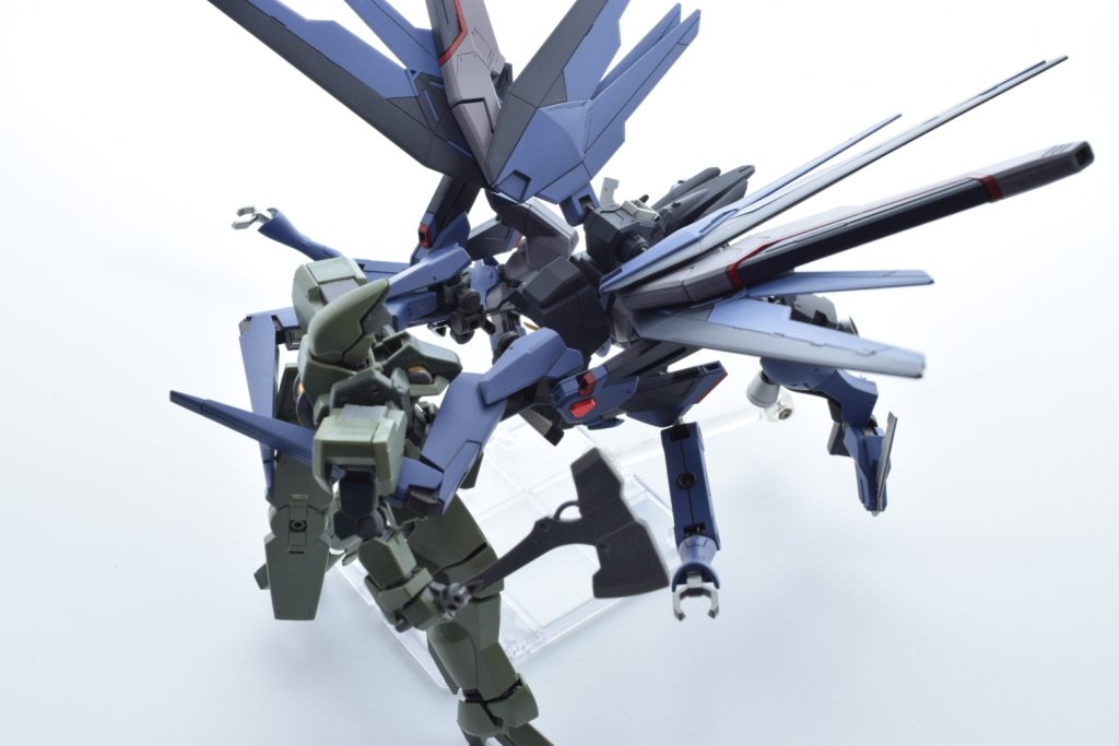 我が家のブンドドやられ役として、素組みグレイズを重宝しております