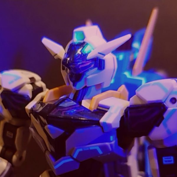 ルブリス・ジウ　ガトリングガン装備