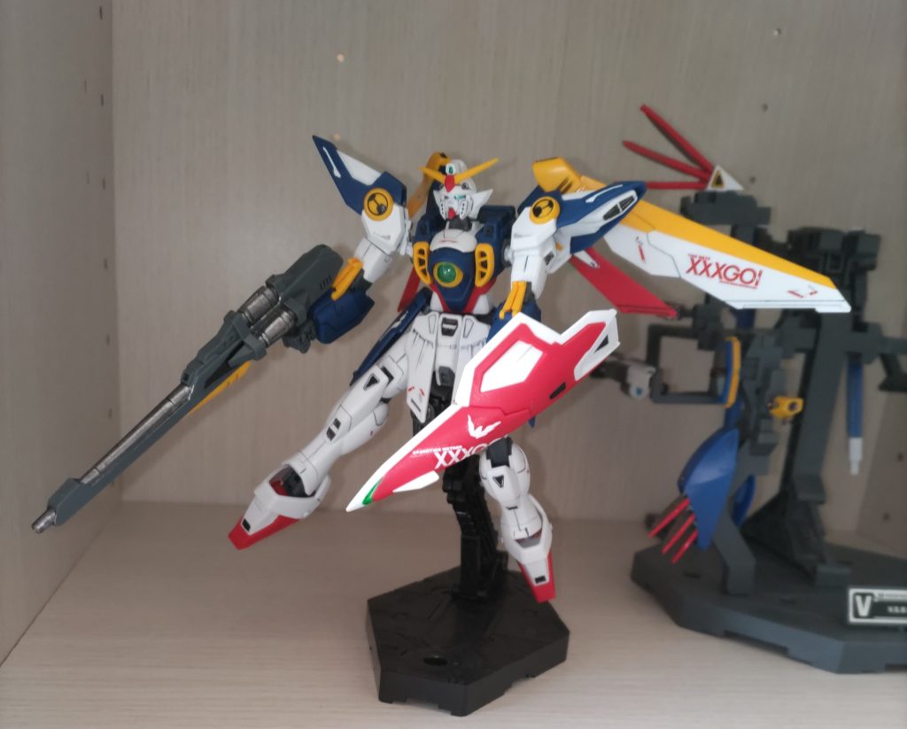 ウイングガンダムHG–4枚目/制作者：いっしー