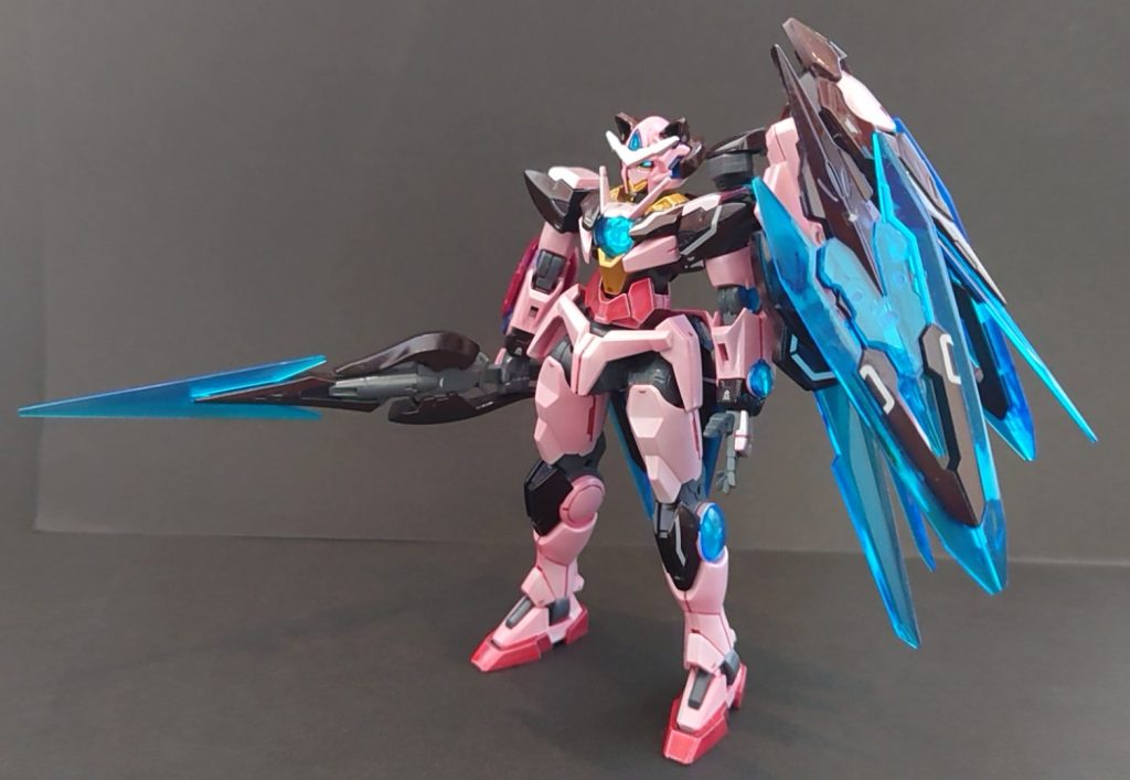 元々のライトグリーンから赤く発光したトランザムモードに塗装しました