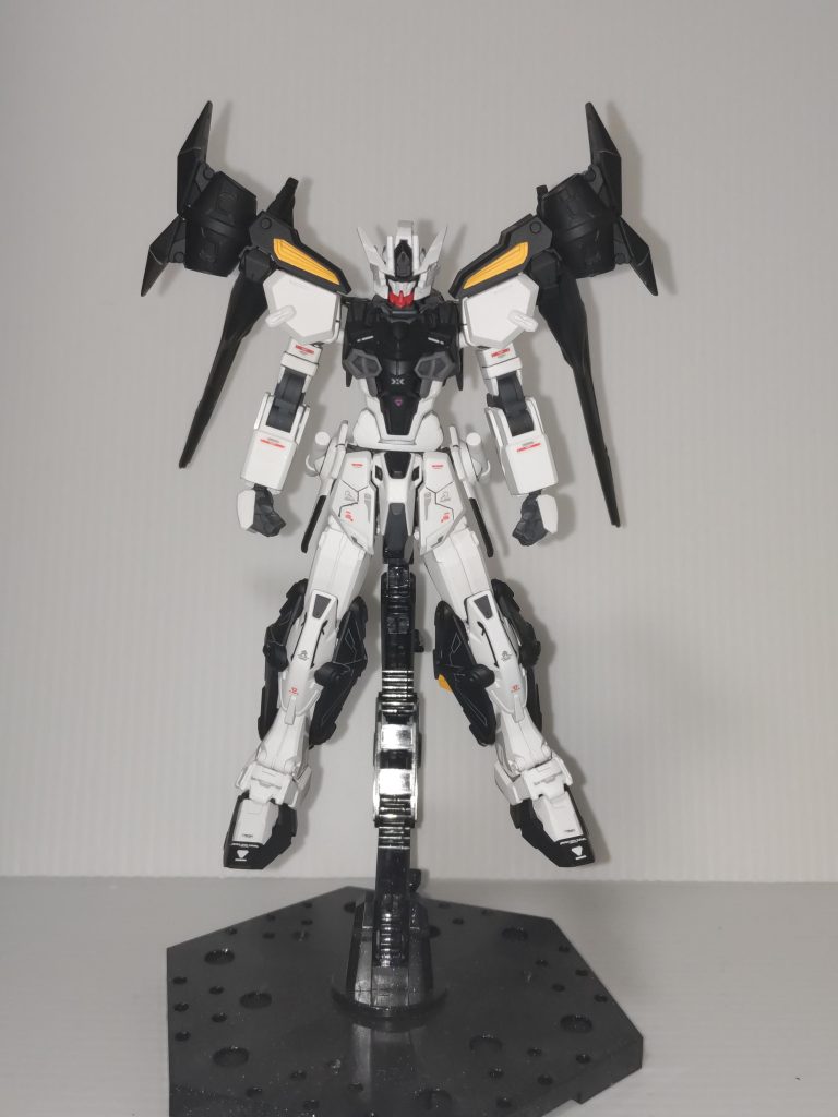 アスタロト・ディニティ(アサルトブースター&高機動型ユニット)–2枚目/制作者：シャンピン