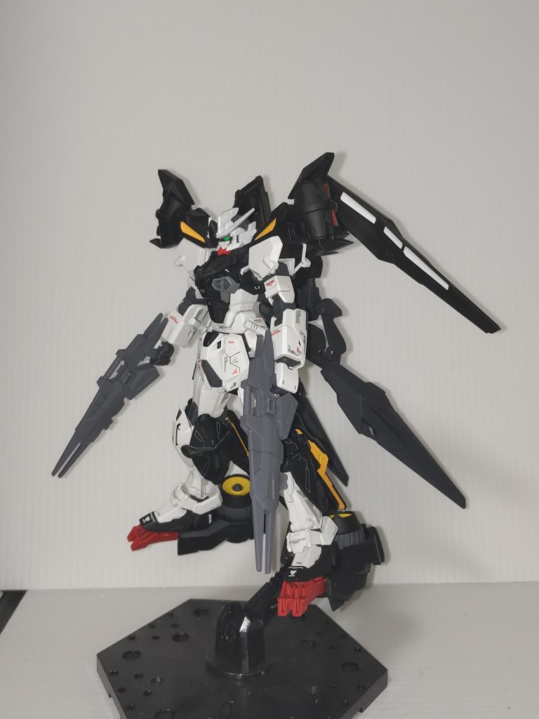 アスタロト・ディニティ(アサルトブースター&高機動型ユニット)–9枚目/制作者：シャンピン