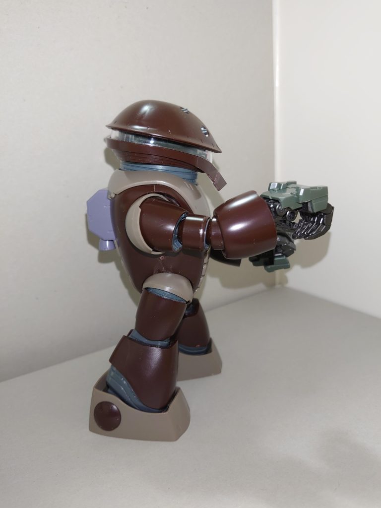 八相発破　弱パンチ連打巴「オラオラァ!!」連続パンチ。連打をやめると技も止まる。獄炎落　空中で↓↘→+弱キックメイン画像の技。空中から火の玉を放つ。