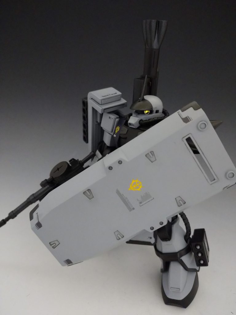 今回は特にプロポーション変更とかしなかったのですが他に製作した旧ザクではプロポーション変更したため次回製作する時には変更しようと思います。 最後までご覧くださりありがとうございます。また次回作でお会いしましょう☆  