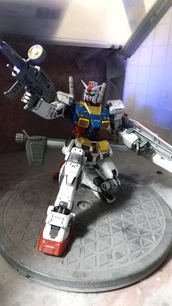 MGガンダム–2枚目/制作者：ガンメタル