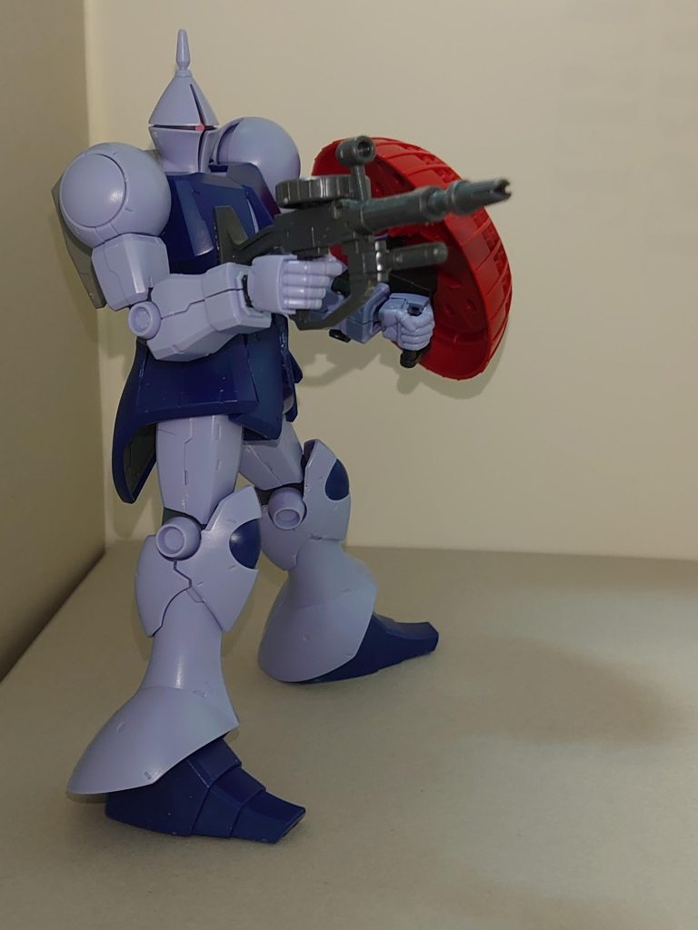 ザクマシンガンたえ「何せ、ビームライフルはドライブできなくとも、実弾兵器なら使えたはずです」