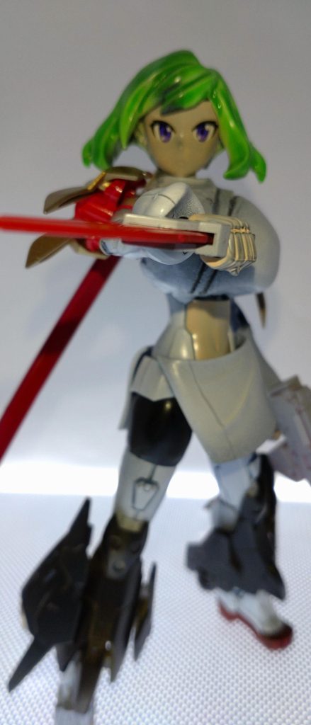 この前のアチェルビーちゃんの武器が余ったので転用。 今更ですが、背中のポン刀は飾りです。