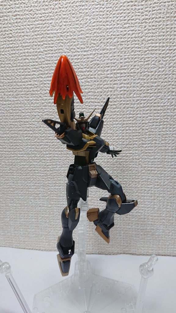 噴射口から発せられた熱気は敵機を溶かすほどの熱気であり、周辺の物をも溶かし、変形できるほどの熱さである。