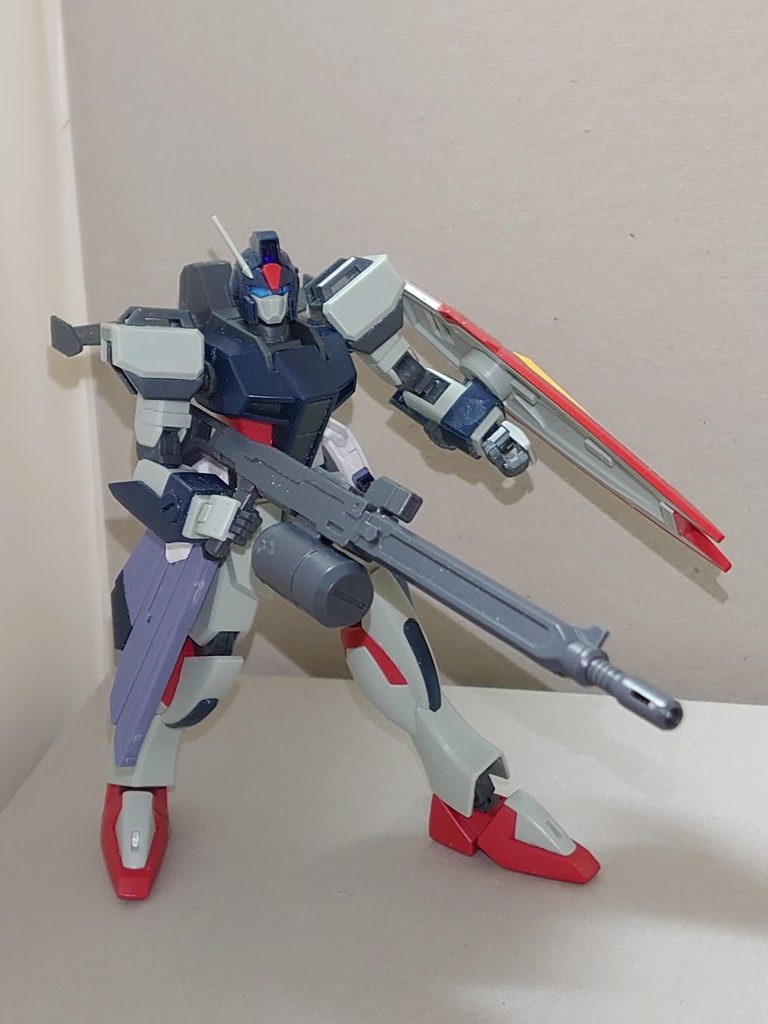 サーベルとレールガン→HGCEフリーダム速射式スマートガン→コトブキヤMSGのヘヴィマシンガン初期型ジェットストライカー→コトブキヤMSGのキラービークか何か+30MMのアタックサブマリンの副翼(?)その他→HGCEストライクダガー