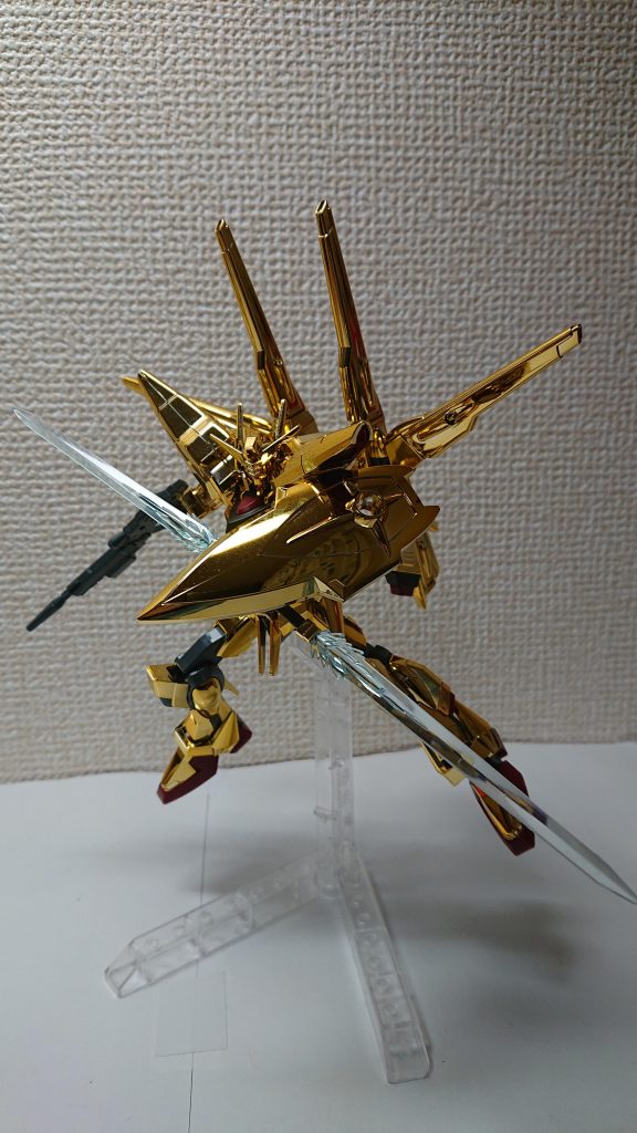 ビームサーベルはアンビデクストラスハルバードモードのものと分かれているのがあります。ビームエフェクトはピンクにしたらさらにいいかも?