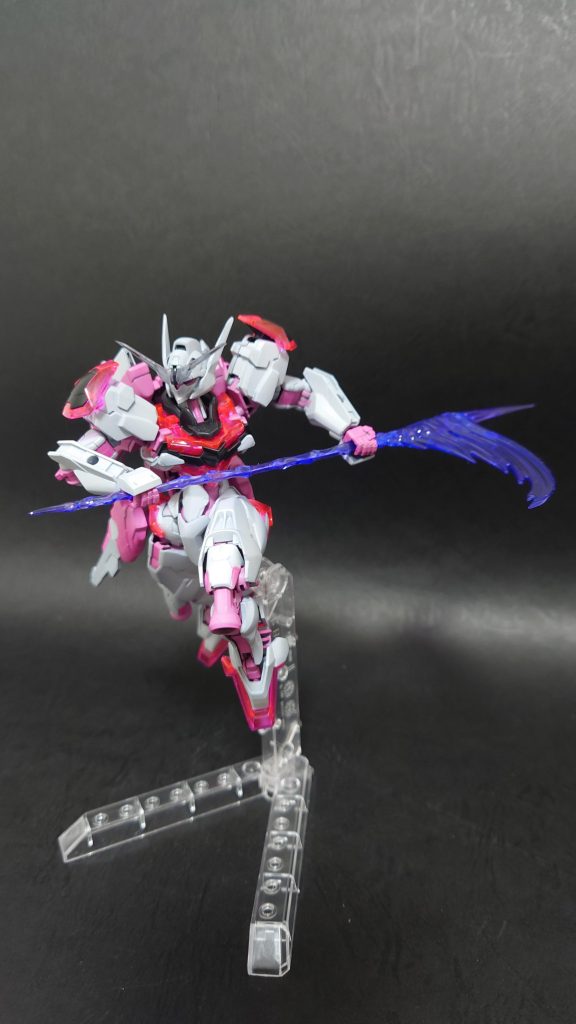 「その身で味わえ!」ビーム鎌の製作で思った以上の時間を取られてしまったものの、個人的には満足いってます!もっと大型の鎌も作れるように技術も上げてみたいですね。ここまで閲覧感謝します!良ければ感想等頂けると嬉しいです、またルブリスディユのライバル機を名乗り出てくれる方も居てくれたら嬉しいので是非ともコメントお願いします!